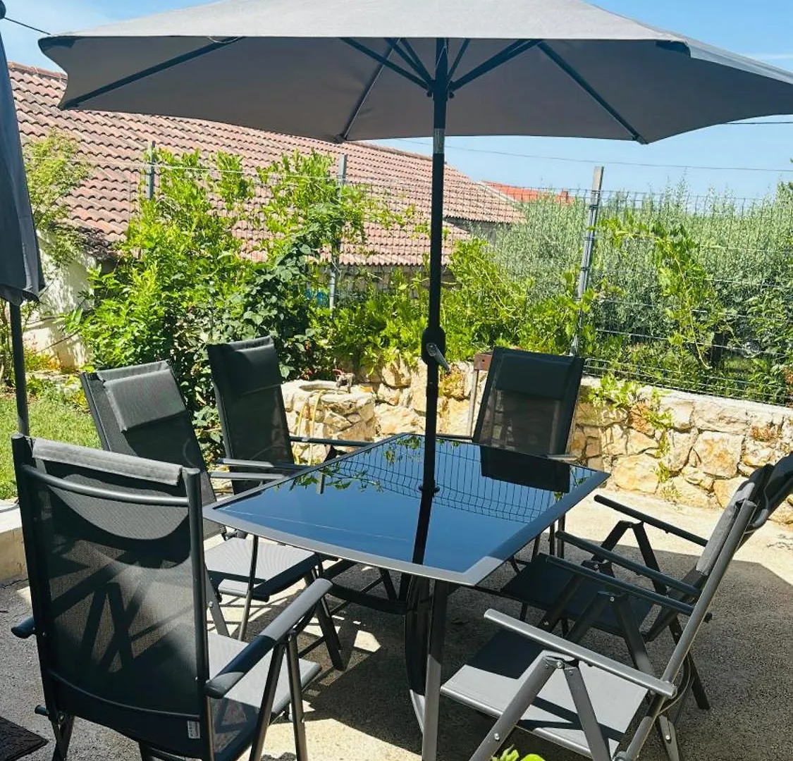 Valm Apartman Posedarje Horvátország